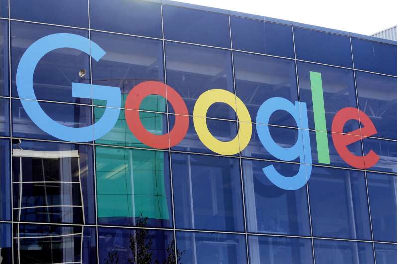 Australia news media 'large and small' discuss Google deals