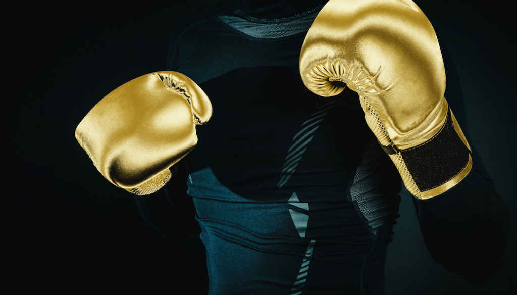 Gold price down 2% as strong US economic data puts traders on defense