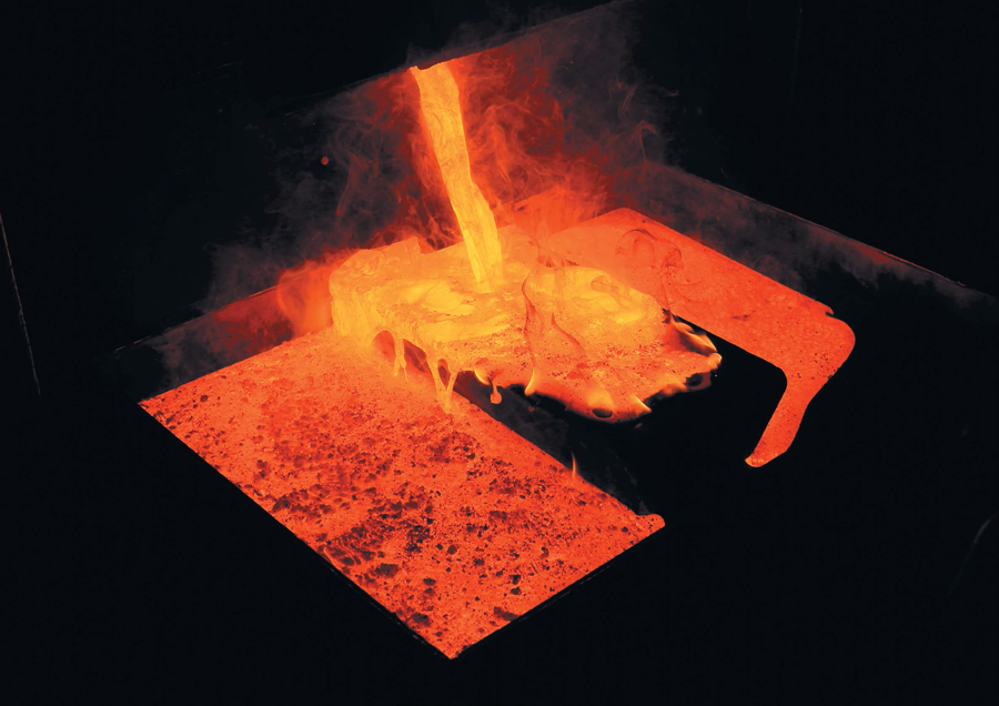 Gold price hits record high as bull run marches on