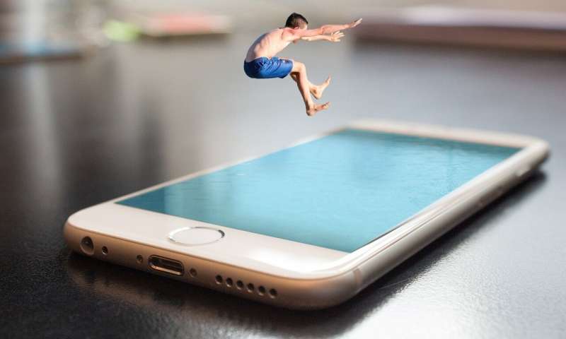 Credit: Pixabay/CC0 Public Domain child iphone