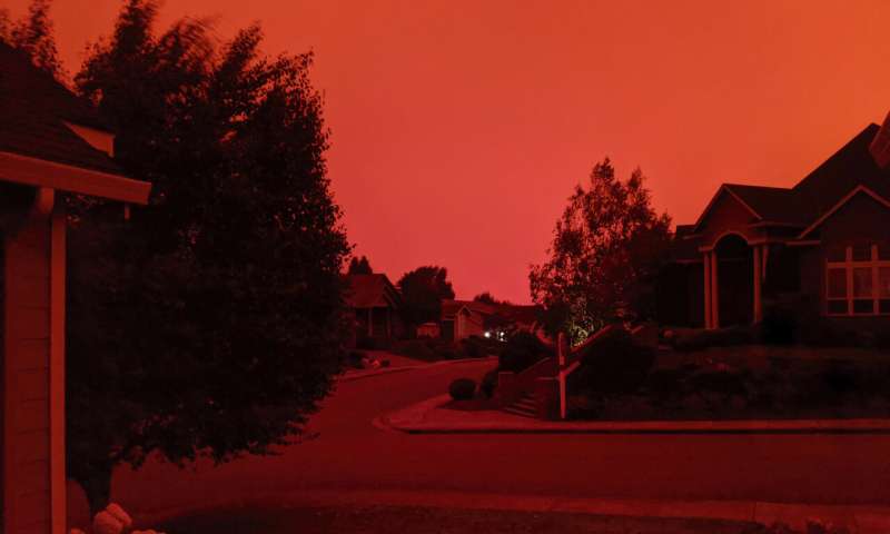 Massive smoke clouds, thick air darken Western US skies