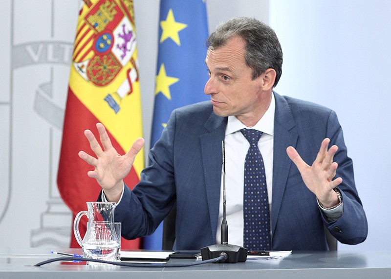 The Spanish Science Minister, Pedro Duque, at a press conference