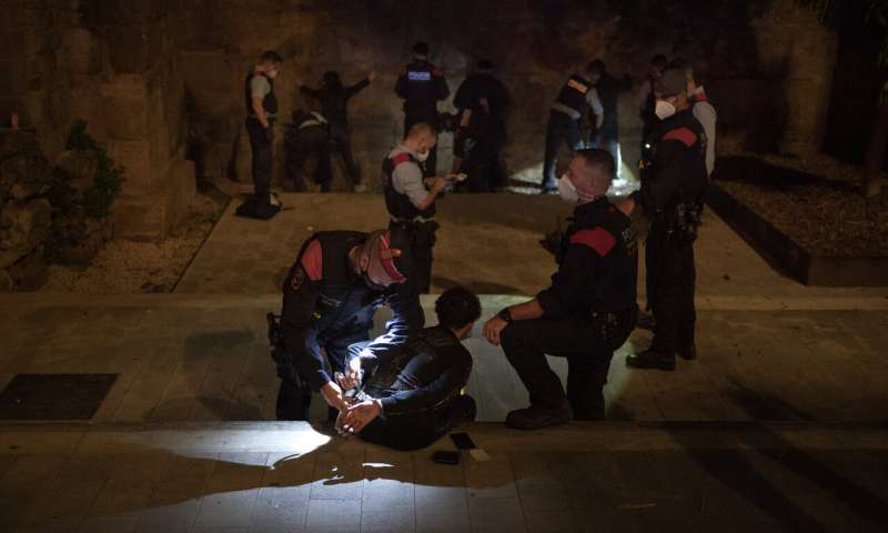 Germany starts 'wave-breaker' shutdown as Europe locks down