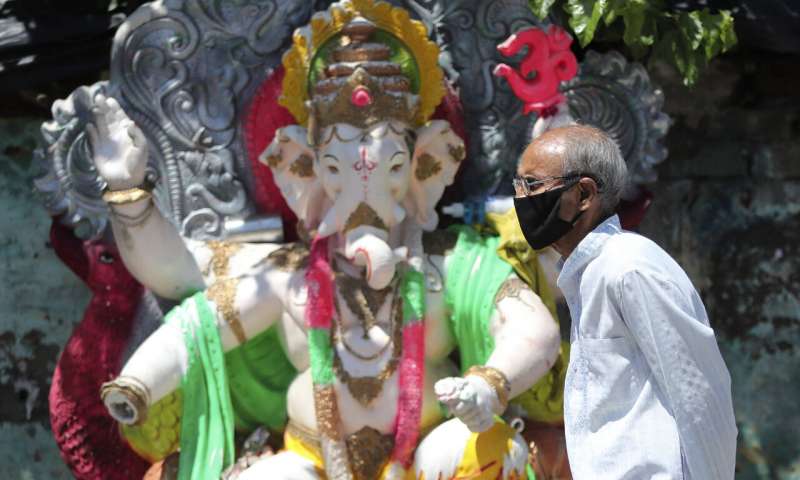 India's virus caseload tops 3 million as disease moves south