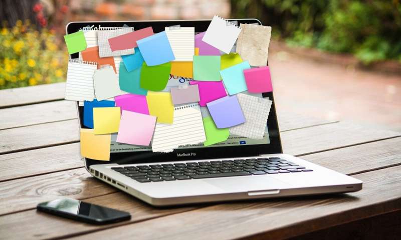 Credit: Pixabay/CC0 Public Domain dating laptop